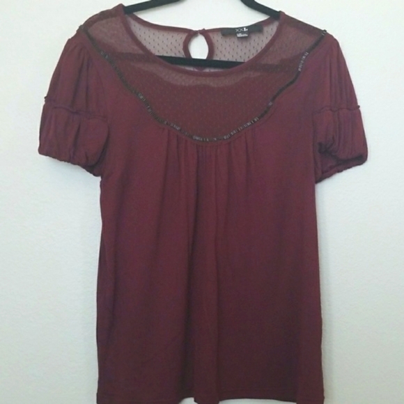 Forever 21 bubble sleeve burgundy embellished top large - Picture 1 of 7